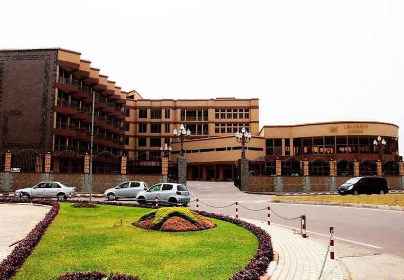 Beatrice Hotel Kinshasa Esterno foto
